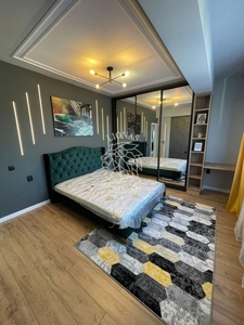 Apartamente 3 camere-design lux-etaj 1-mobilat/utilat-Floresti