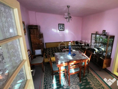 Casa cu 3 camere, teren generos, zona Dorobantu, Ploiesti