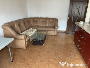 Apartamenr 3 camere , zona ultracentrala, imbunatatit , libe