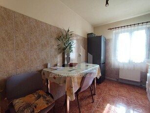 Apartament 2 camere decomandate