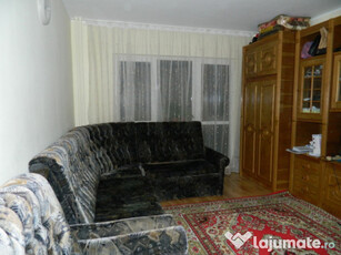 Apartament 3 camere- centrala proprie-bloc reabilitat-zona L