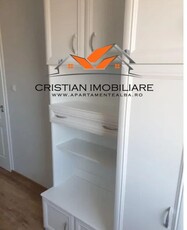 Apartament 3 camere Cetate, etaj intermediar, bloc cu lift!