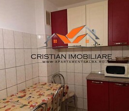 Apartament 3 camere decomandat Centru, etaj 2, mobilat, utilat!