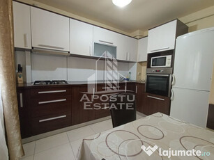 Apartament 4 camere, decomandat, centrala proprie, etaj 1...