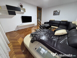 Apartament 4 camere,2 bai,centrala proprie