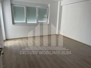 Apartament cu 1 camera, Bloc Nou, Cetate