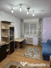 Apartament cu 2 camere, 35 mp, zona Aleea Gârbău