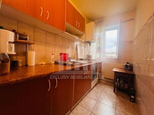 Apartament cu 2 camere, Cetate