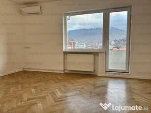 Apartament cu 2 camere, decomandat - zona Centrala