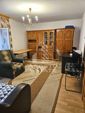 Apartament cu 3 camere