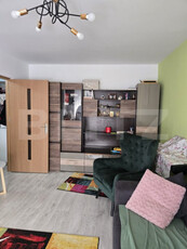 Apartament cu 3 camere