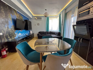 Apartament cu 3 camere de vanzare Mamaia Sat / Navodari promenada