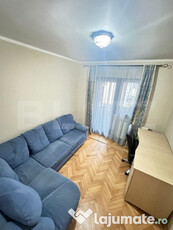 Apartament cu 4 camere, etaj intermediar, Burdujeni