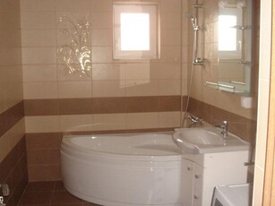 Apartament De Inchiriat - 500 eur - Centru, Alba Iulia