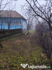 Casă bătrânească în Costuleni,sat Covasna,județul Iasi