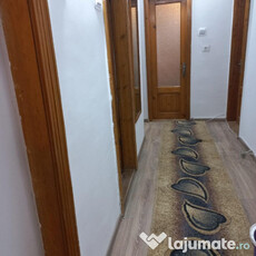 Închiriez apartament 2 camere,decomandat,mobilat,et. 1,scoala nr. 9