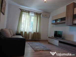 Proprietar inchiriez apartament o camera Ozana Titan