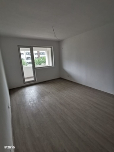 Apartament 2 camere decomandat metrou Berceni pret promotional