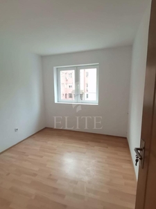 Apartament 2 camere in zona MANASTUR