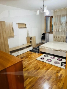 Apartament 3 camere, decomandat, Manastur