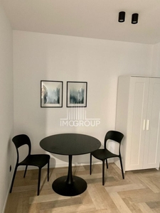 Apartament cu 2 camere de lux | Zona FSEGA si Mall | Balcon | Finisaje premium