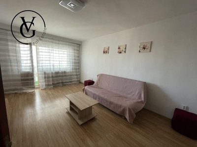 Apartament cu 3 camere in zona Coiciu | Centrala termica