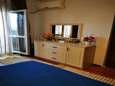 Apartament cu 3 camere Eroii Revolutiei - Tineretului