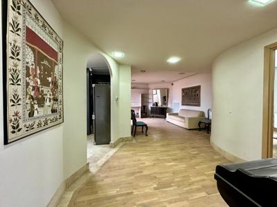 Apartament 3 camere de vanzare UNIVERSITATE - Bucuresti