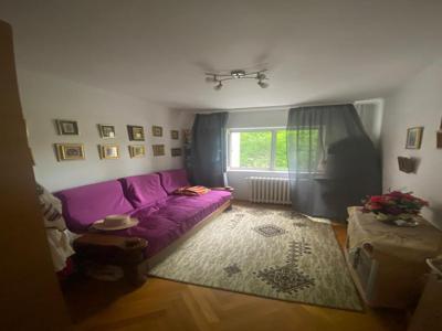 Apartament cu 3 camere decomandate- zona Gara