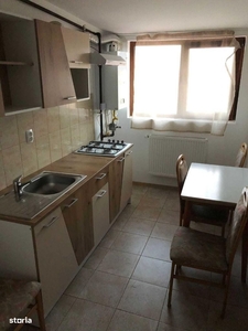 Vanzare - Apartament 2 camere, semidecomandat, etaj 2, finisat