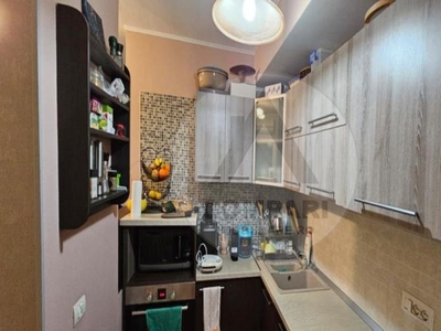 Apartament 2 camere complex Ring Aradului etaj 5 din 7 amenajat parcare