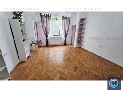 Apartament 3 camere de vanzare, zona Central, 111.6 mp