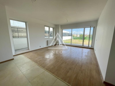 Apartament de vanzare | cu 3 camere | gradina de 165 mp | 2 min de Iulius Mall