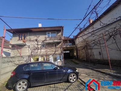 Casa cu 960 mp teren in Sura Mare la doar 6 Km de Sibiu