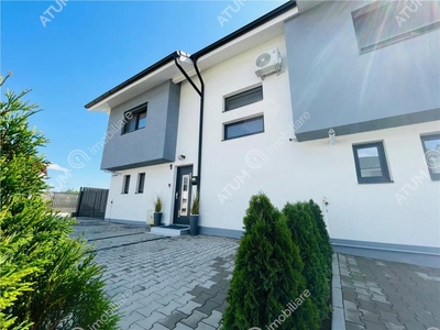 Casa duplex la cheie de vanzare in Selimbar 107 mp utili 4 camere decomandate