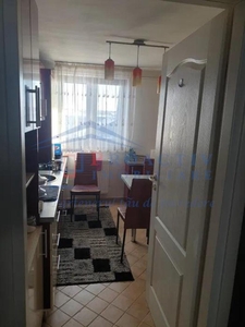 Centru apartament 4 camere pe doua nivele (4C789)