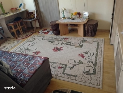 Vand apartament 2 camere Manastur.