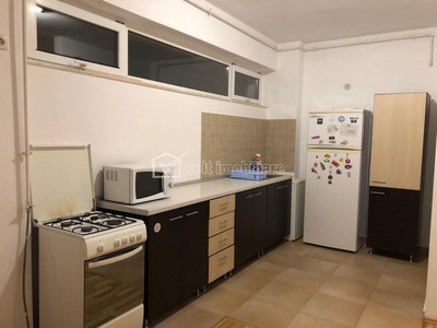 Vanzare apartament 3 camere, Manastur, finisat, mobilat, zona Kaufland