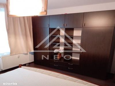 Apartament 2 camere, semidecomandat, zona Orhei