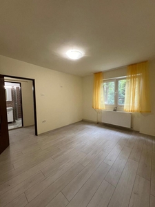 Apartament 1 camera de vanzare in zona Garii