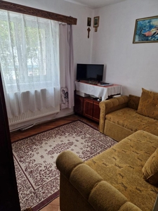 Apartament 2 Camere Bulevard / Spitalul De Copii , Etaj 1 , Decomandat , Partial Mobilat