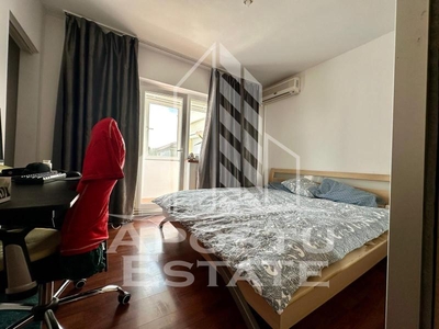 Apartament 2 camere, centrala proprie, zona Girocului