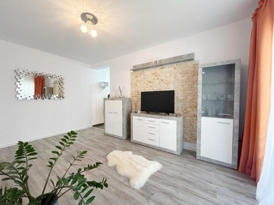 Apartament 2 camere, decomadat 55,mp etaj 1/3, Giroc