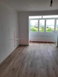 Apartament 2 camere decomandat ,renovat Craiter