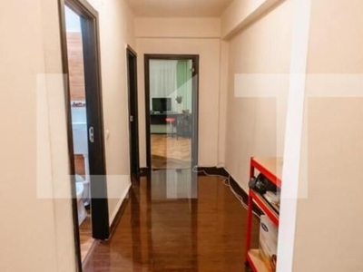 Apartament 2 camere decomandate, 49mp, etaj intermediar, zona Horea