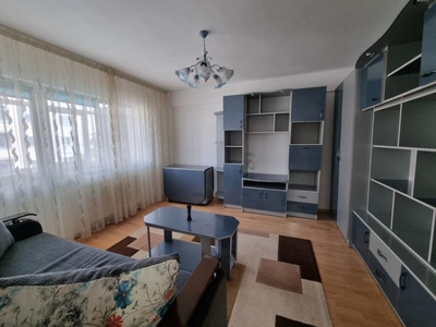 Apartament 2 camere decomandate, ultracentral, etaj 2, la cheie