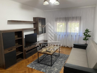 Apartament 2 camere, etaj 1 zona Lipovei