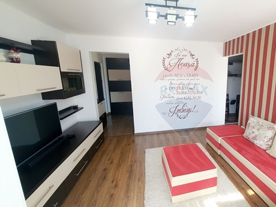 Apartament 2 camere vanzare in bloc de apartamente Piatra-Neamt, Central