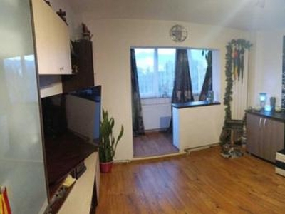 Apartament 2 camere, zona Judetean