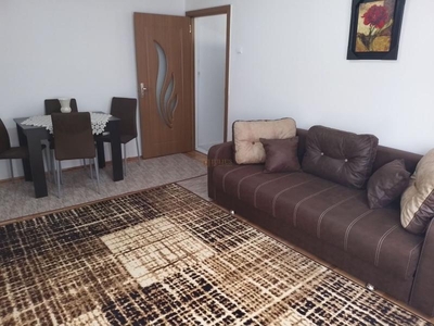 Apartament 3 Camere / Zona Dacia / centrala proprie